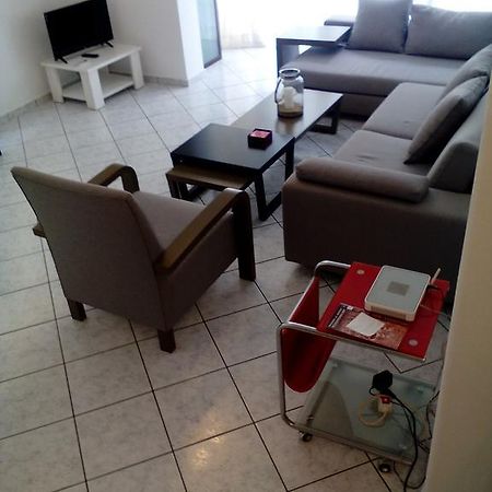 Central House Kandiye Dış mekan fotoğraf